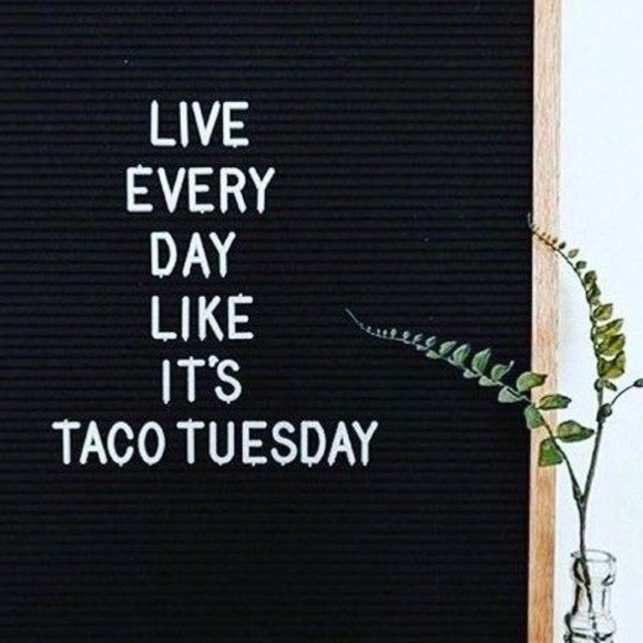 Meet your Posher, Stephanie - Picture 1 of 1